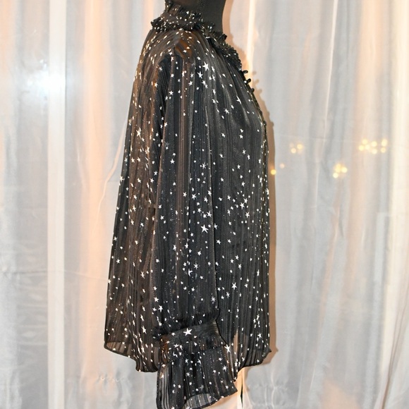 Violet and Claire Sheer Sparkle Star Blouse Size M NWT - Picture 8 of 12